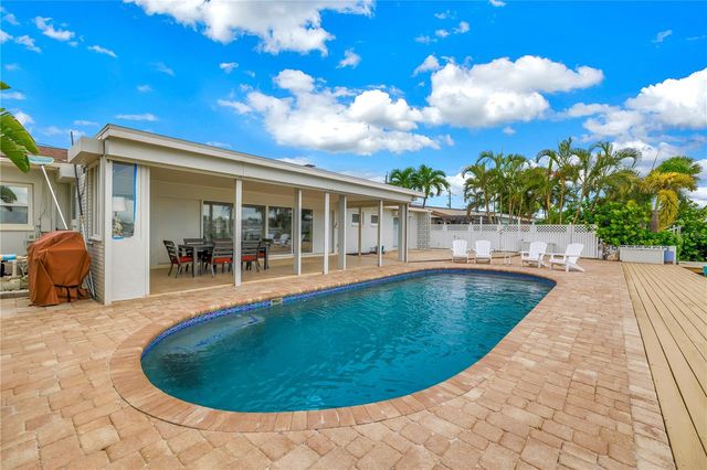 450 64TH AVENUE, St Pete Beach, FL 33706