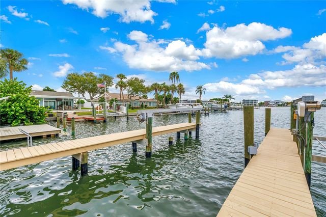 450 64TH AVENUE, St Pete Beach, FL 33706