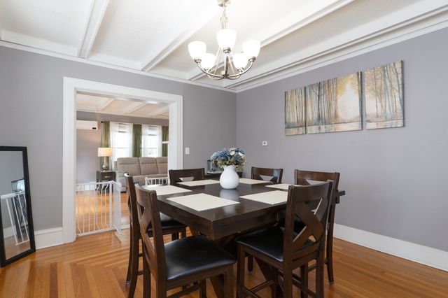 15 Holbrook St, Palmer, MA 01069