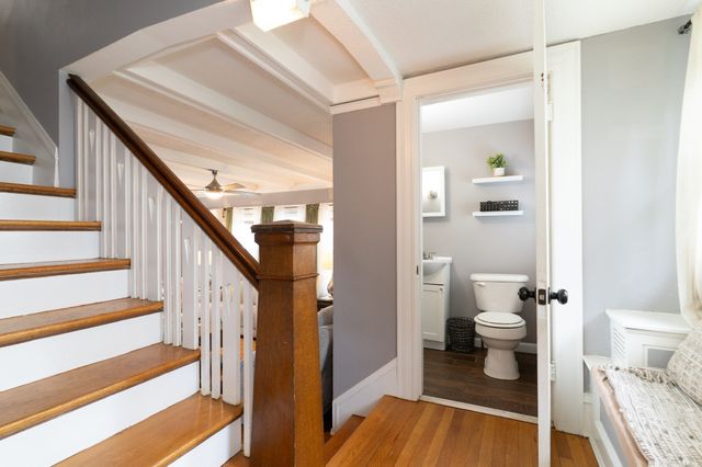 15 Holbrook St, Palmer, MA 01069