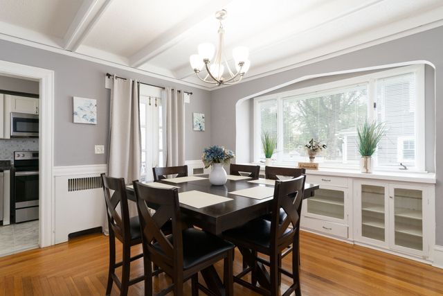 15 Holbrook St, Palmer, MA 01069