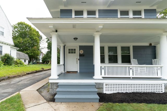 15 Holbrook St, Palmer, MA 01069