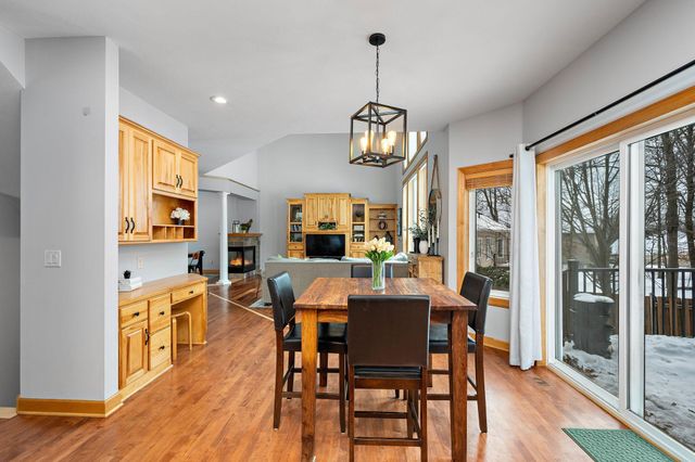 13936 Woodridge Path, Savage, MN 55378