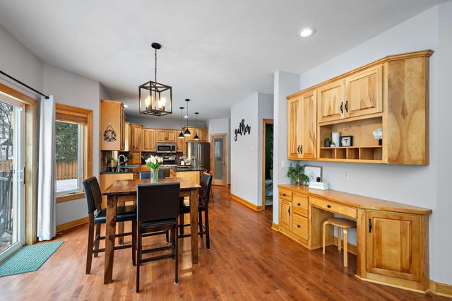 13936 Woodridge Path, Savage, MN 55378