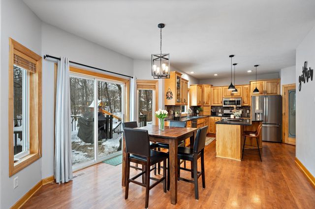 13936 Woodridge Path, Savage, MN 55378