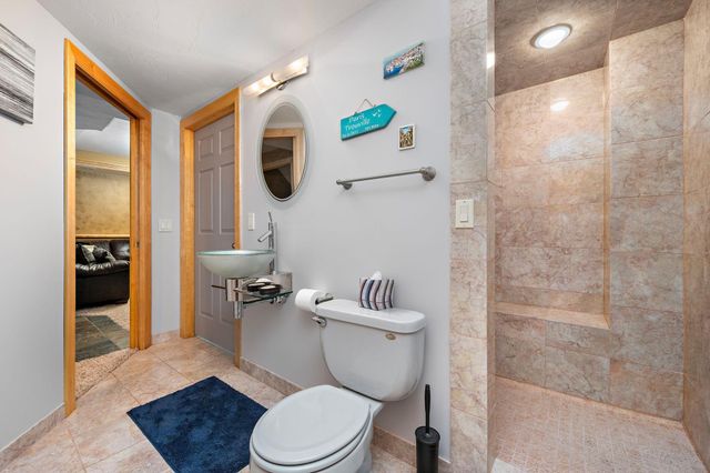 13936 Woodridge Path, Savage, MN 55378