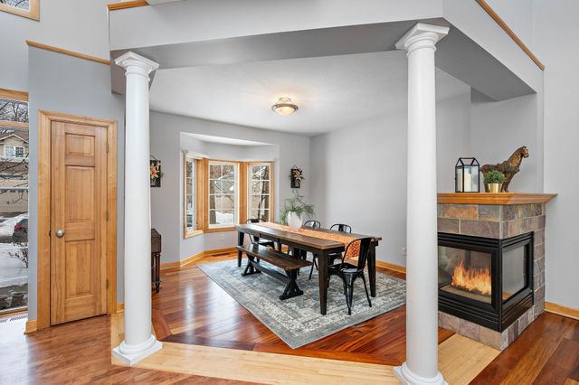 13936 Woodridge Path, Savage, MN 55378