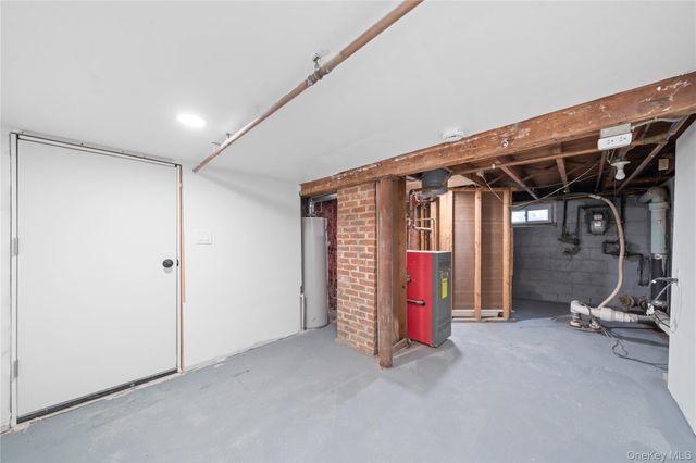 172 Juanita Avenue, Freeport, NY 11520