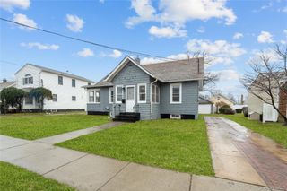 172 Juanita Avenue, Freeport, NY 11520