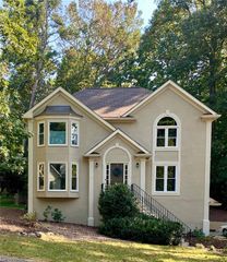 1404 Coventry Court, Woodstock, GA 30189