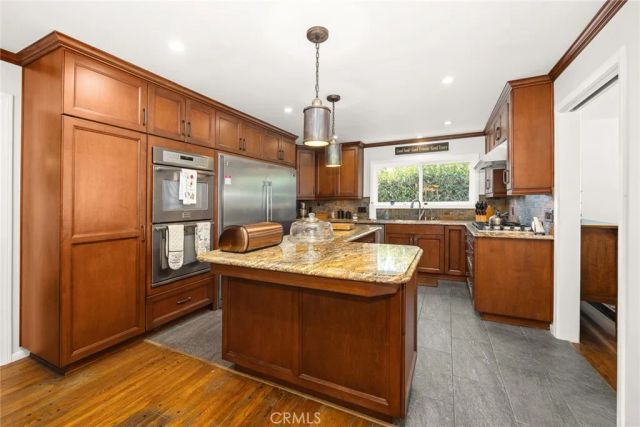 1629 Sumner Avenue, Claremont, CA 91711