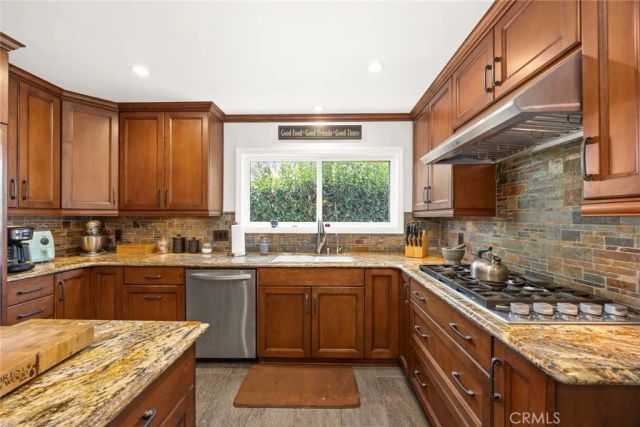 1629 Sumner Avenue, Claremont, CA 91711