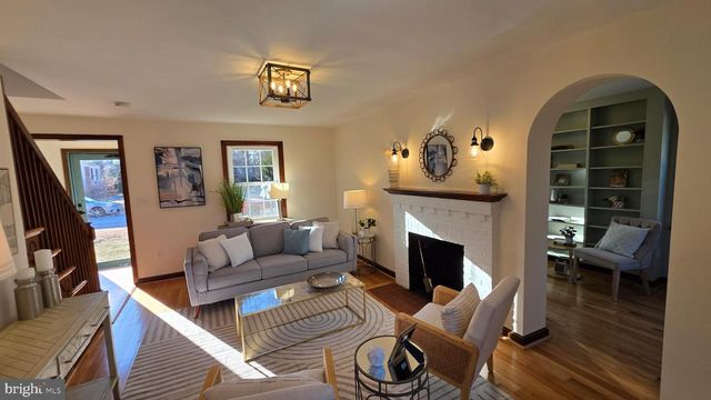 9121 SUDBURY RD, Silver Spring, MD 20901