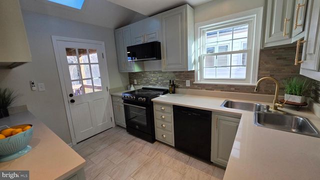 9121 SUDBURY RD, Silver Spring, MD 20901