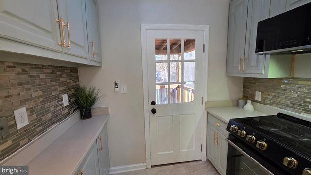 9121 SUDBURY RD, Silver Spring, MD 20901