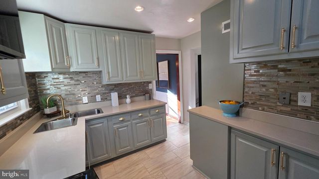 9121 SUDBURY RD, Silver Spring, MD 20901