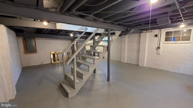 9121 SUDBURY RD, Silver Spring, MD 20901