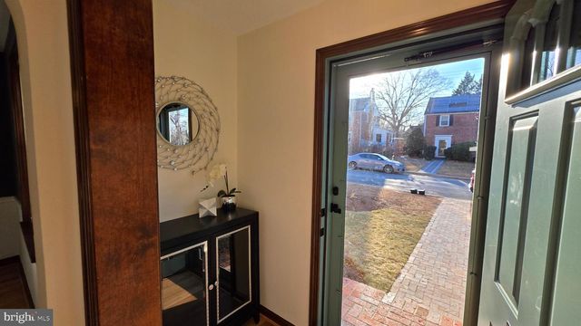 9121 SUDBURY RD, Silver Spring, MD 20901