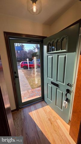 9121 SUDBURY RD, Silver Spring, MD 20901