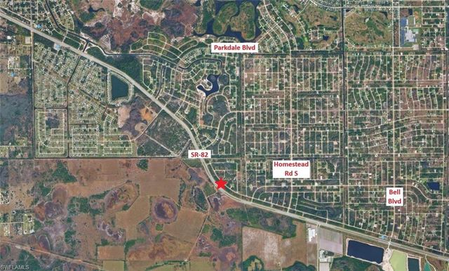 2500 Meadow RD, Lehigh Acres, FL 33974