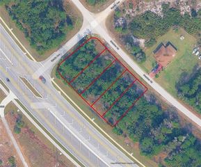 2500 Meadow RD, Lehigh Acres, FL 33974