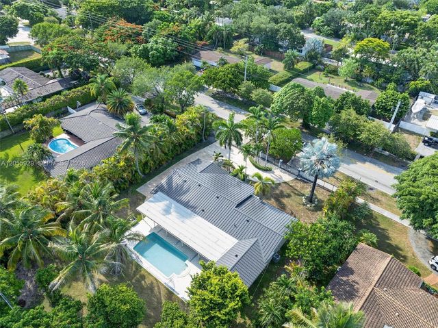 8220 SW 152nd Street 0, Palmetto Bay, FL 33157