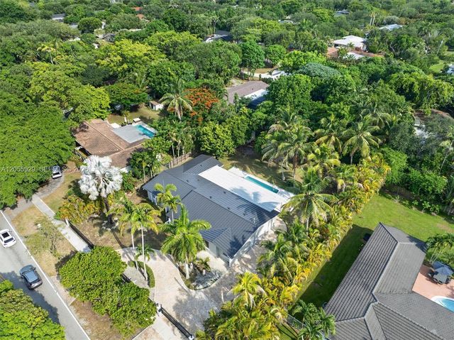 8220 SW 152nd Street 0, Palmetto Bay, FL 33157