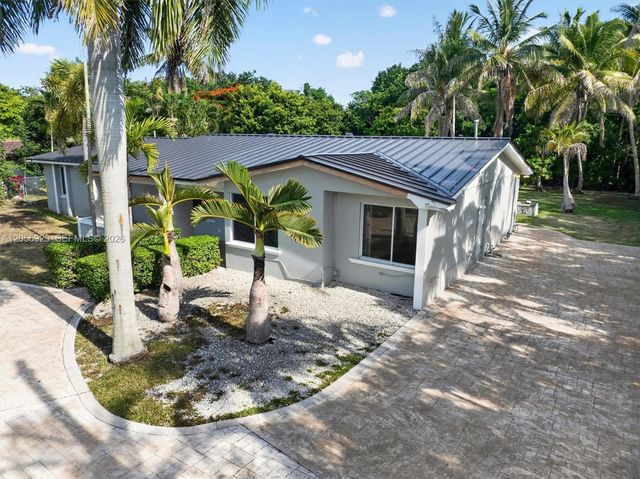 8220 SW 152nd Street 0, Palmetto Bay, FL 33157