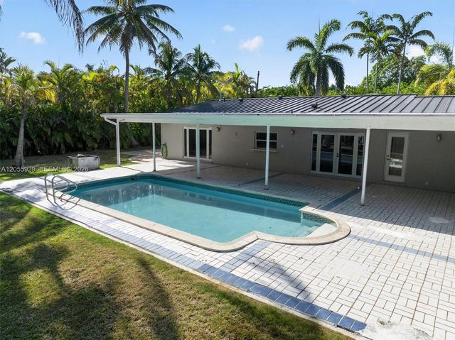 8220 SW 152nd Street 0, Palmetto Bay, FL 33157