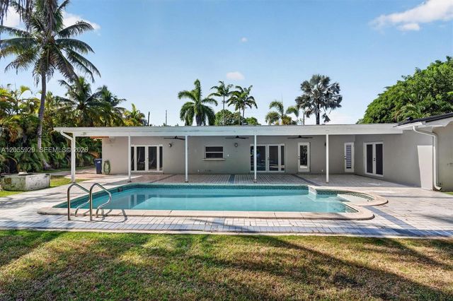 8220 SW 152nd Street 0, Palmetto Bay, FL 33157