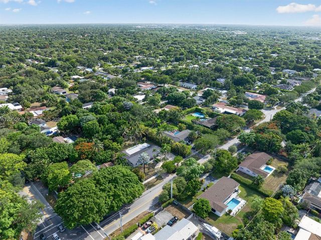 8220 SW 152nd Street 0, Palmetto Bay, FL 33157