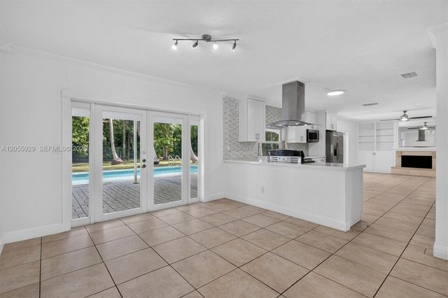 8220 SW 152nd Street 0, Palmetto Bay, FL 33157