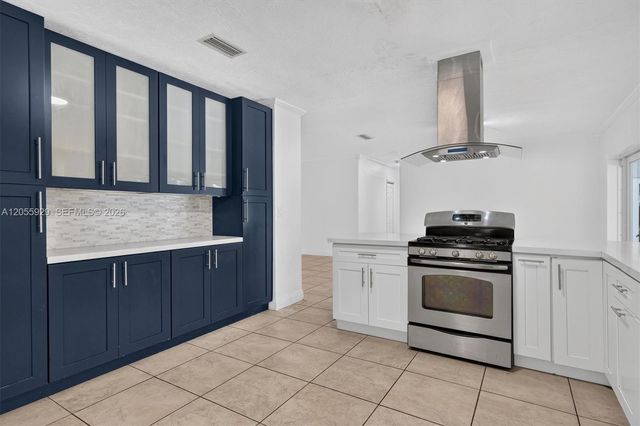 8220 SW 152nd Street 0, Palmetto Bay, FL 33157