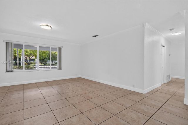 8220 SW 152nd Street 0, Palmetto Bay, FL 33157