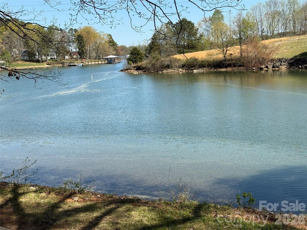 4677 Stratford Lane, Denver, NC 28037