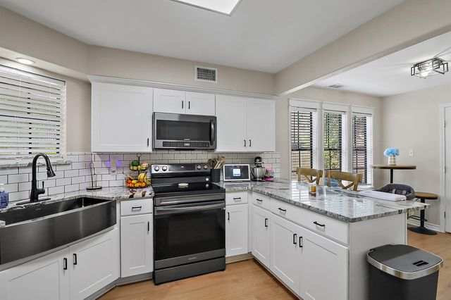 17502 Port O Call Street, Crosby, TX 77532