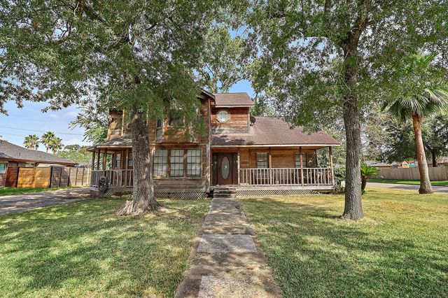 17502 Port O Call Street, Crosby, TX 77532