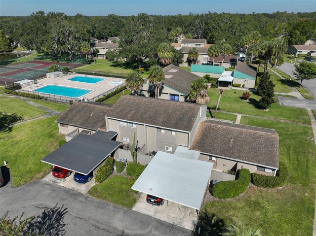 8616 PALM LANE, Temple Terrace, FL 33637