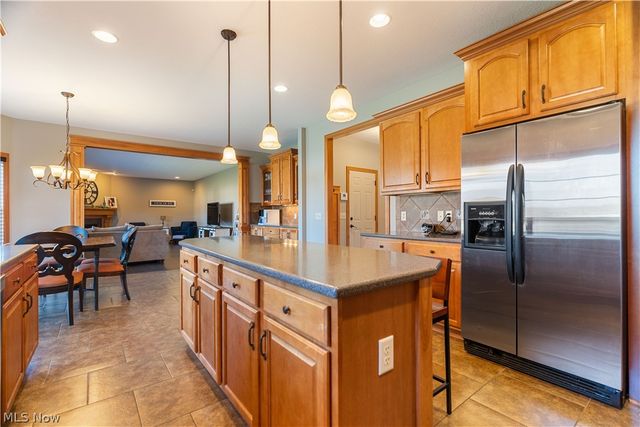 8811 Scotsbury Street NW, Massillon, OH 44646