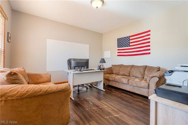 8811 Scotsbury Street NW, Massillon, OH 44646