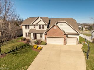 8811 Scotsbury Street NW, Massillon, OH 44646