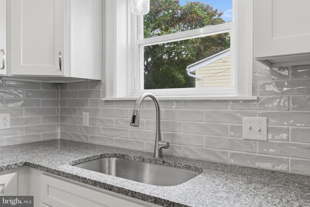 224 E IRVIN AVE, Hagerstown, MD 21742