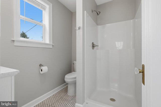 224 E IRVIN AVE, Hagerstown, MD 21742