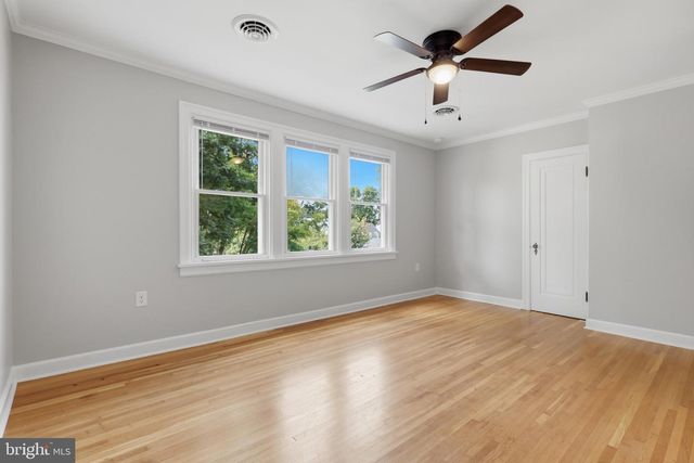 224 E IRVIN AVE, Hagerstown, MD 21742