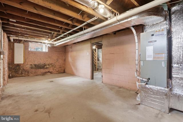 224 E IRVIN AVE, Hagerstown, MD 21742