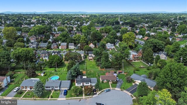 224 E IRVIN AVE, Hagerstown, MD 21742