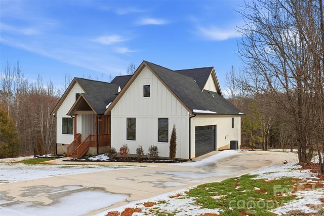 3812 Church Hill Lane, Maiden, NC 28650