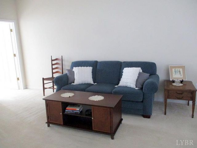 115 Thornfield Drive, Lynchburg, VA 24502