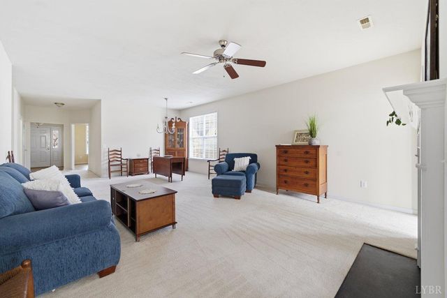 115 Thornfield Drive, Lynchburg, VA 24502