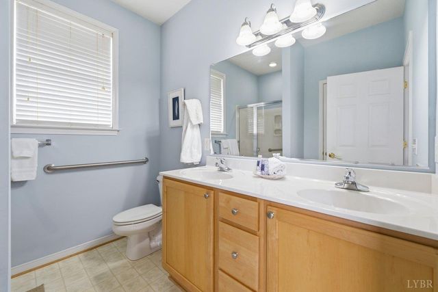 115 Thornfield Drive, Lynchburg, VA 24502